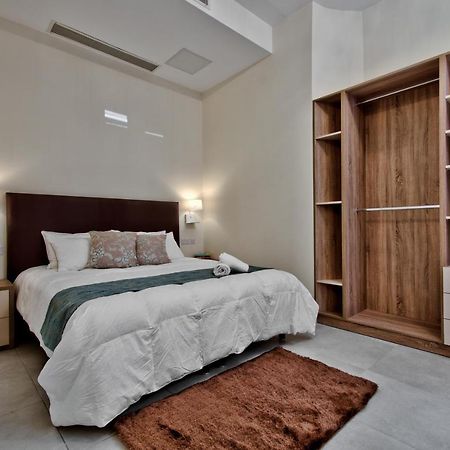 The Suites - Piazza Kirkop Экстерьер фото